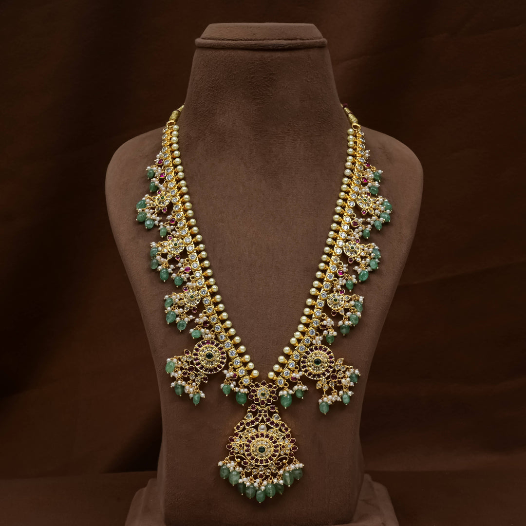 Guttapusal Necklace Set