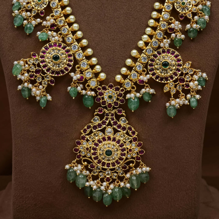 Guttapusal Necklace Set