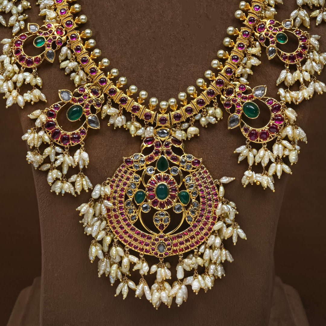 Luxury Guttapusal Necklace Set