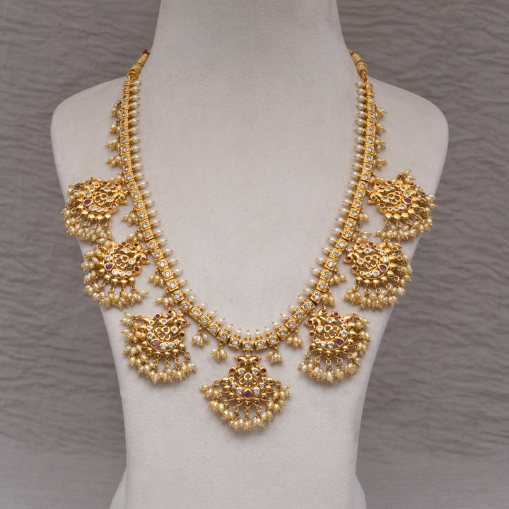 Guttapusal Necklace Set