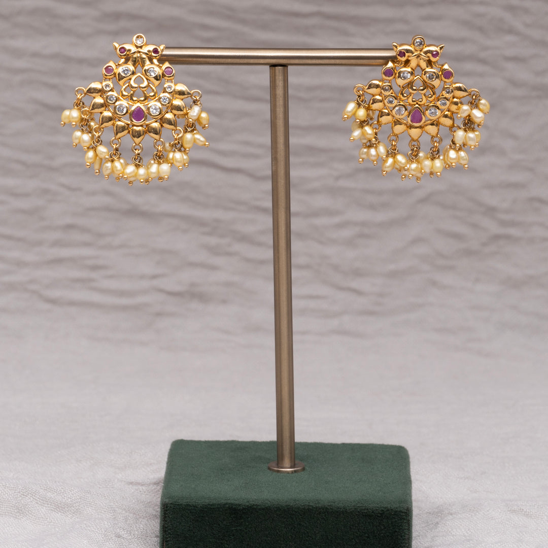 Guttapusal Necklace Set