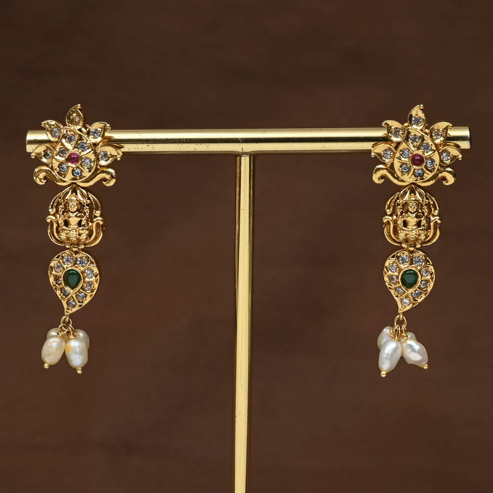 Guttapusal Necklace Set