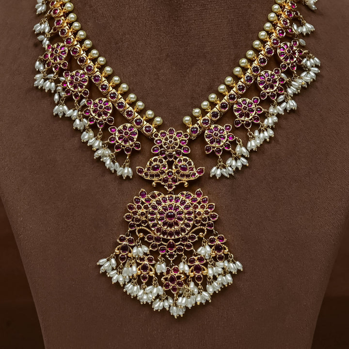 Guttapusal Necklace Set