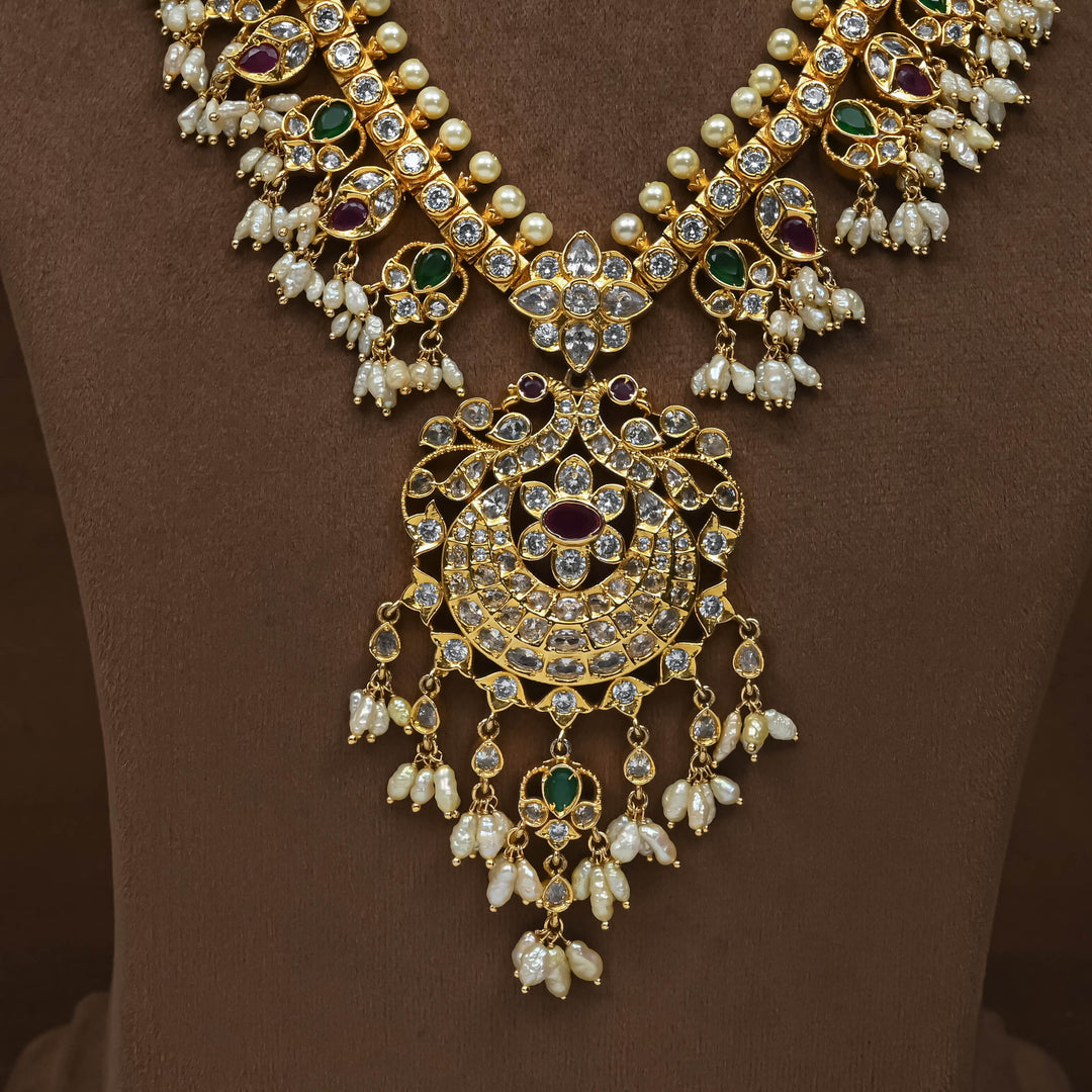 Guttapusal Necklace Set