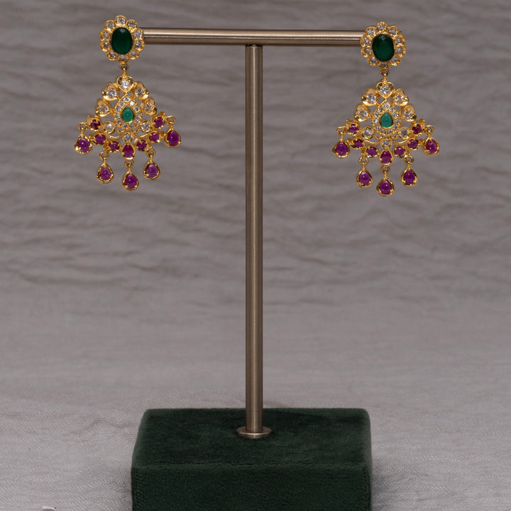 Guttapusal Necklace Set