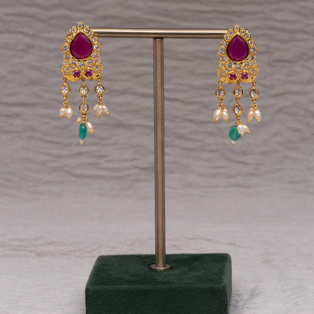 Guttapusal Necklace Set