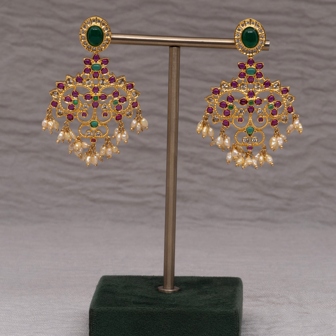 Guttapusal Necklace Set
