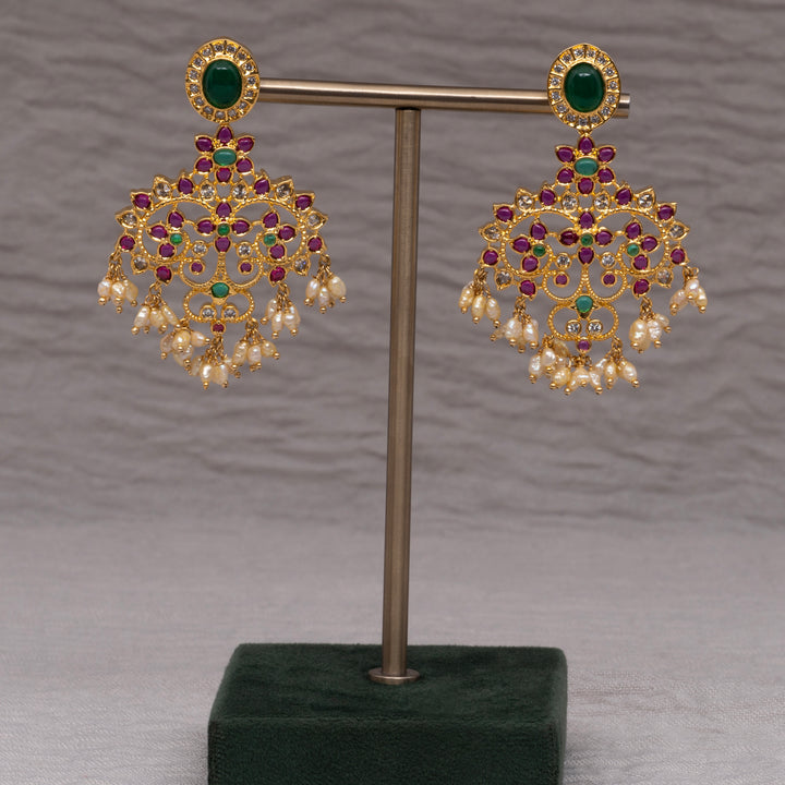 Guttapusal Necklace Set