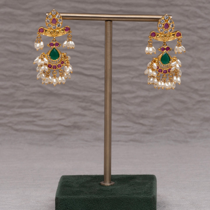 Guttapusal Necklace Set
