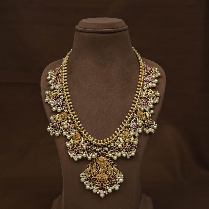 Royal Guttapusal Necklace Set