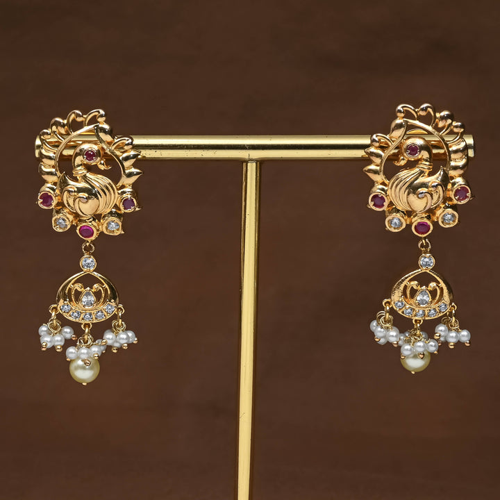 Guttapusal Necklace Set