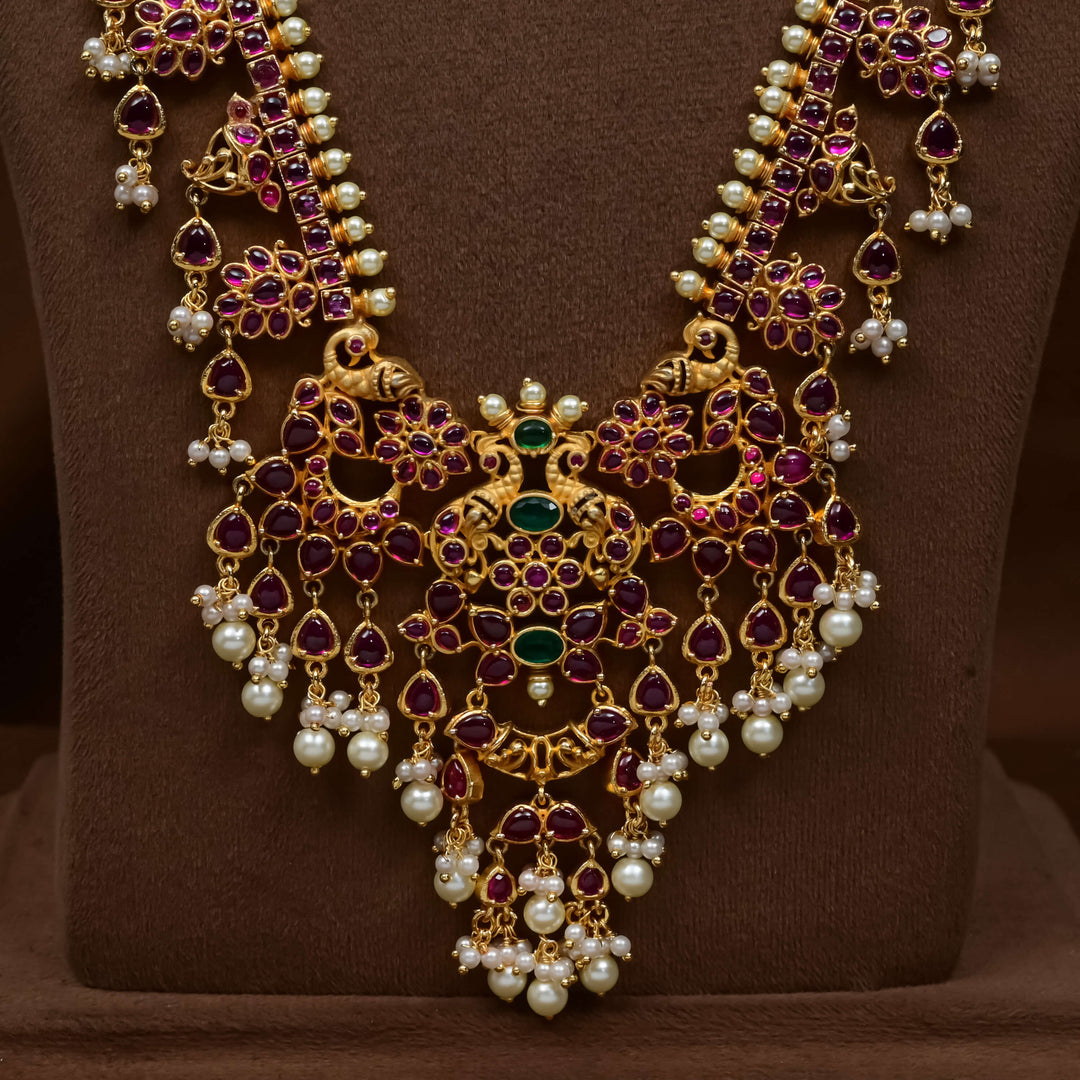 Guttapusal Necklace Set