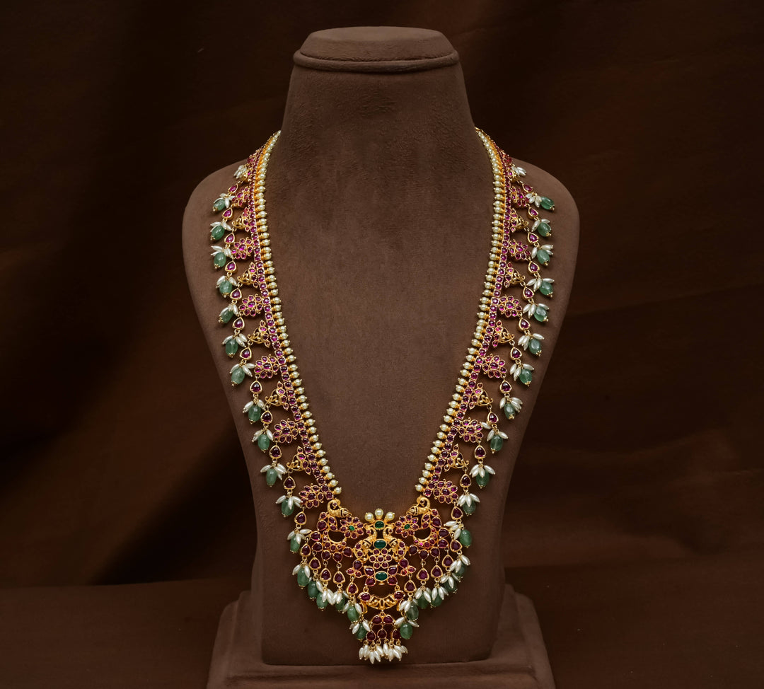 Guttapusal Necklace Set