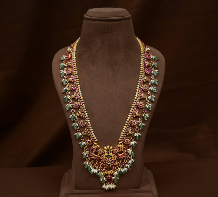 Guttapusal Necklace Set