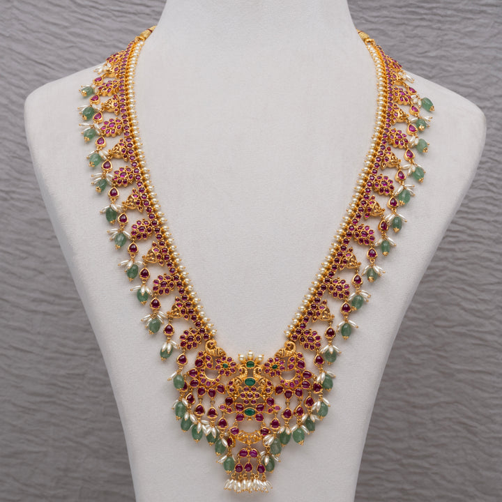 Guttapusal Necklace Set