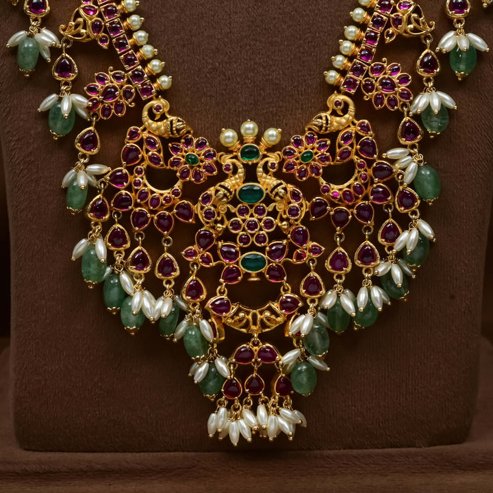 Guttapusal Necklace Set
