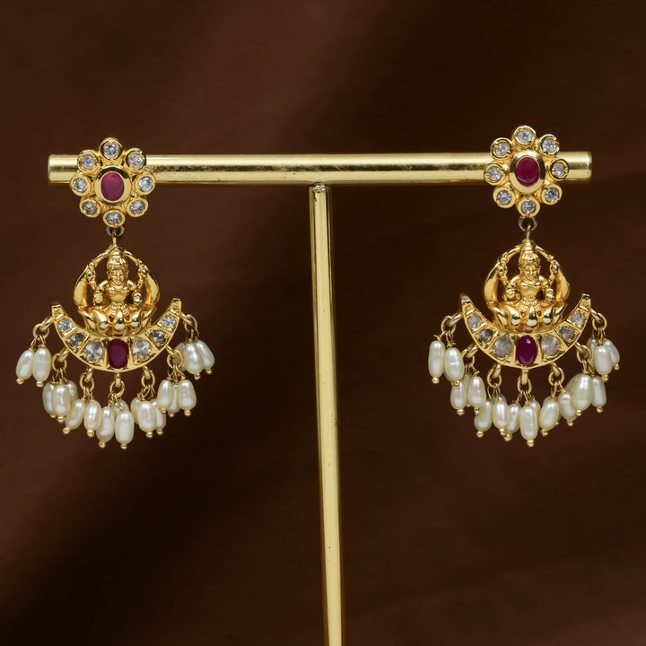 Royal Guttapusal Necklace Set
