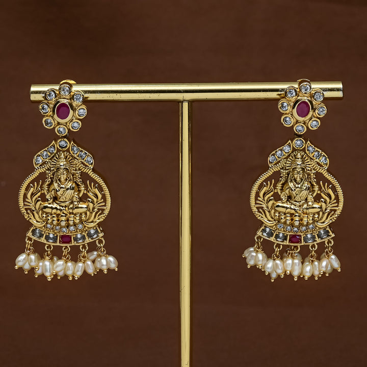 Royal Guttapusal Necklace Set