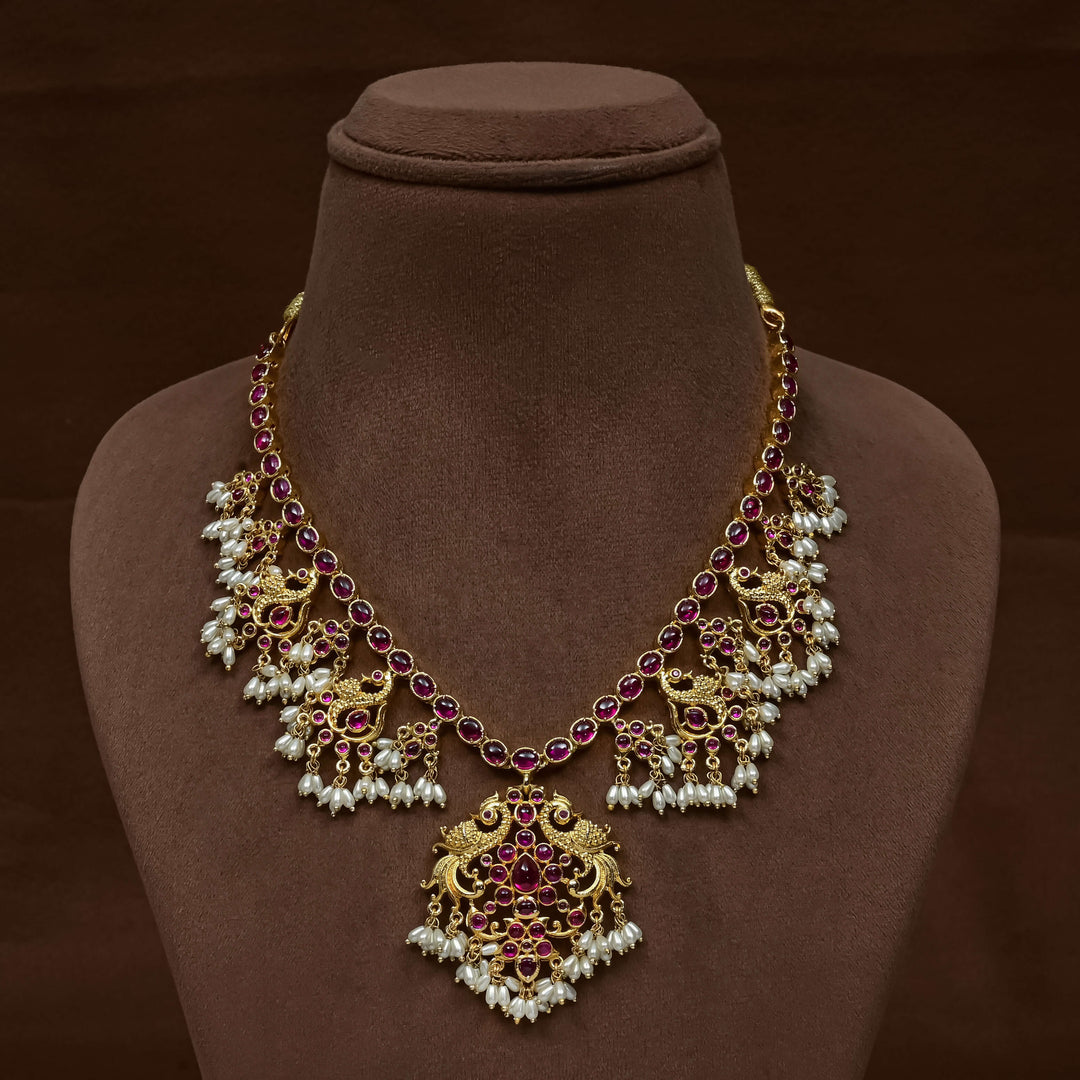 Guttapusal Nakshi Necklace Set