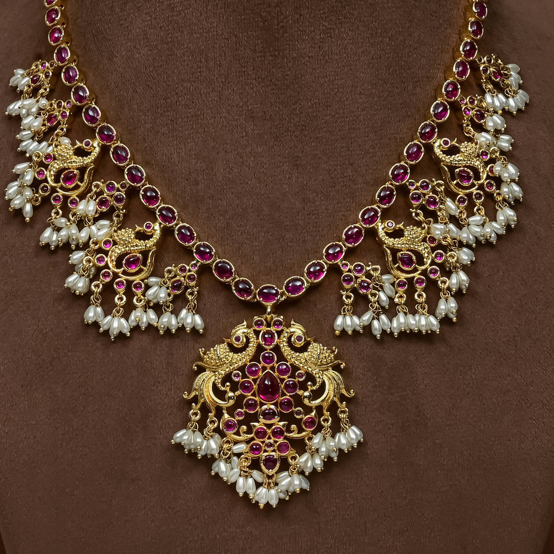 Guttapusal Nakshi Necklace Set
