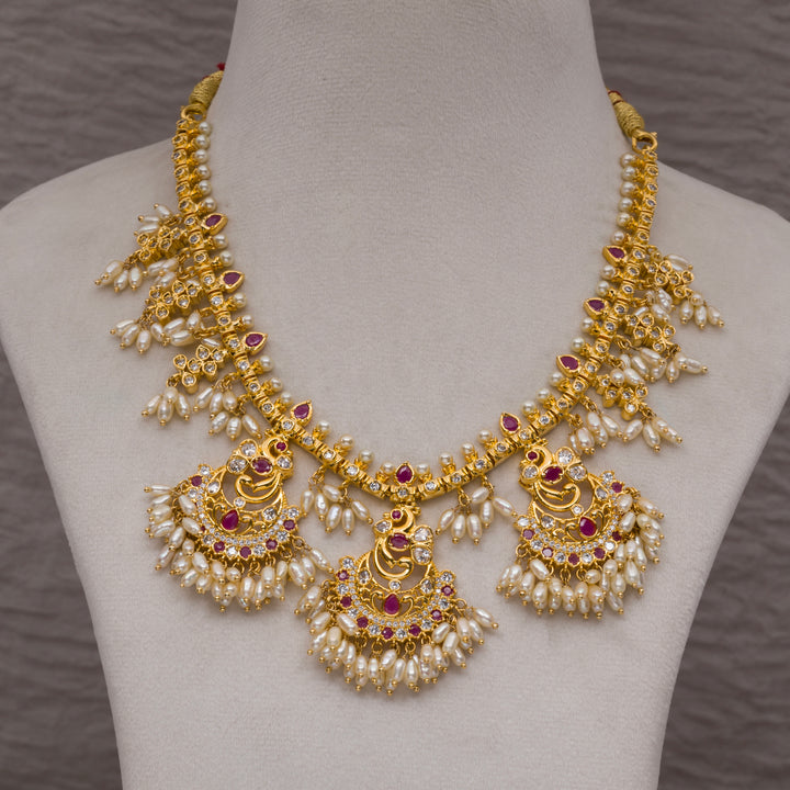 Guttapusal Nakshi Necklace Set