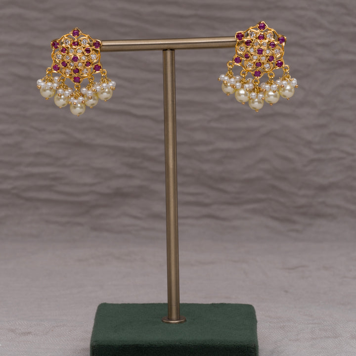 Guttapusal Necklace Set