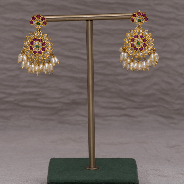 Guttapusal Necklace Set