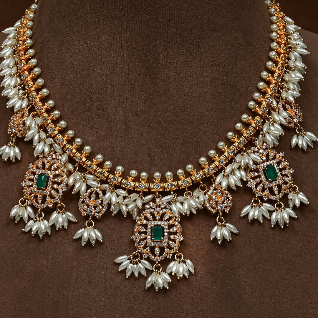Guttapusal Necklace Set