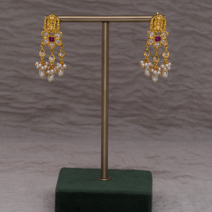 Guttapusal Necklace Set
