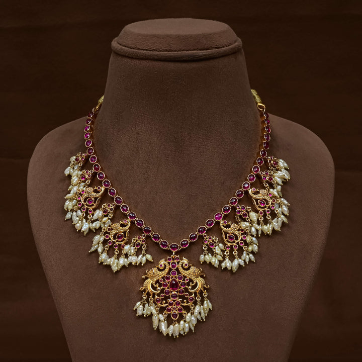 Guttapusal Nakshi Necklace Set