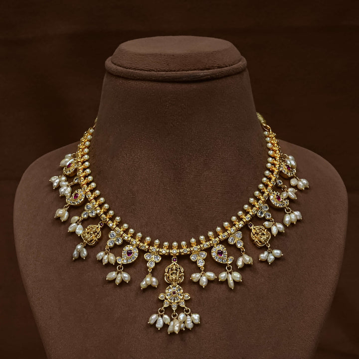Guttapusal Necklace Set