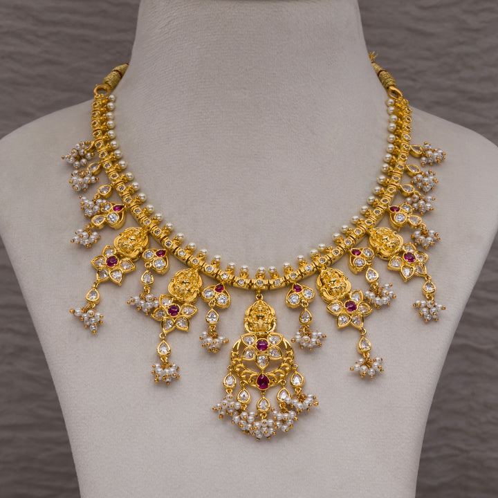 Guttapusal Necklace Set