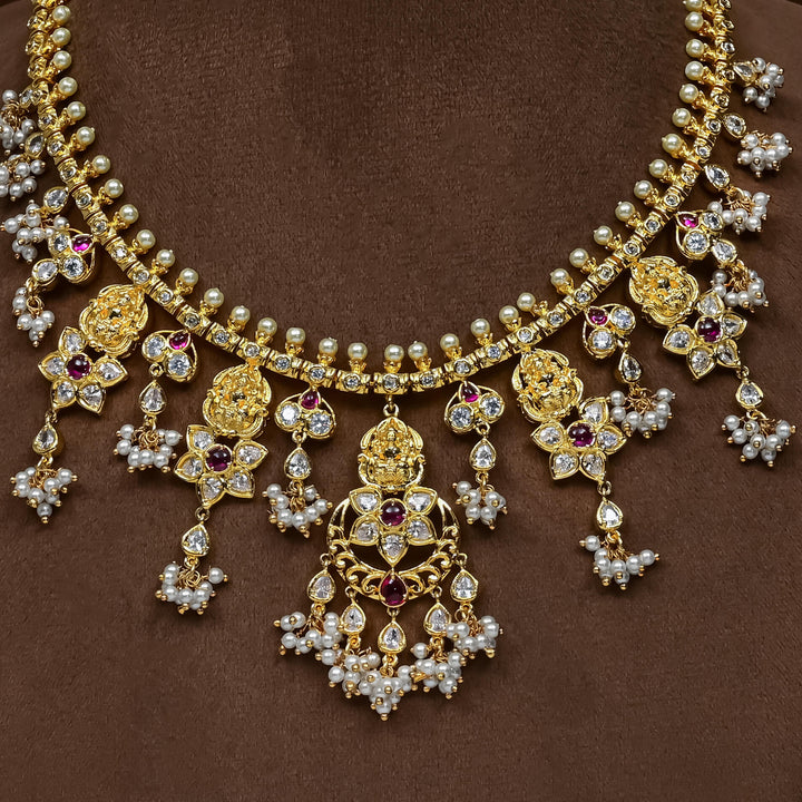 Guttapusal Necklace Set