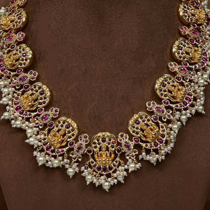 Royal Guttapusal Necklace Set