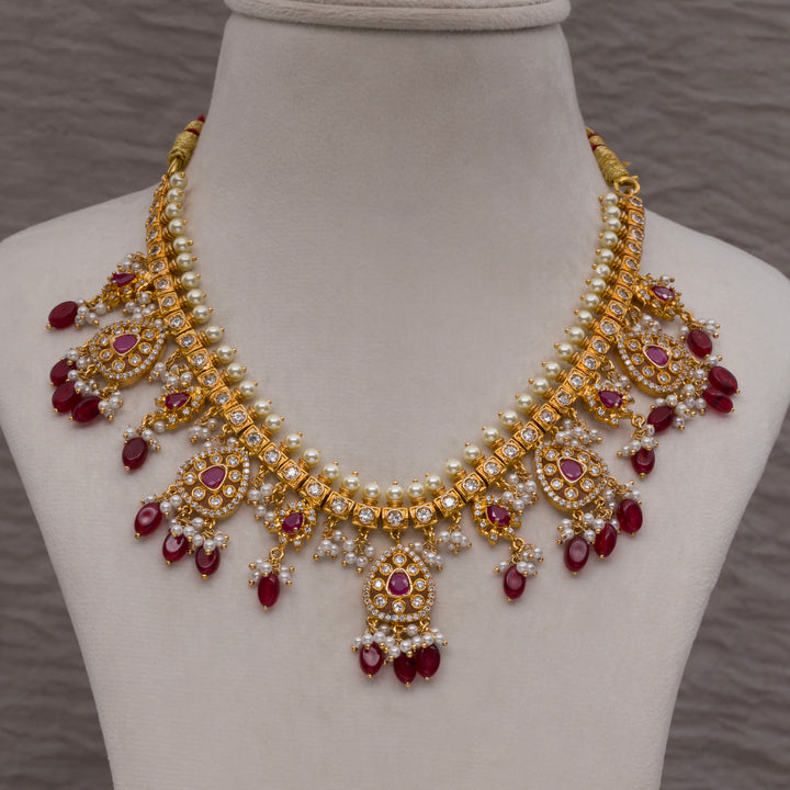 Guttapusal Necklace Set
