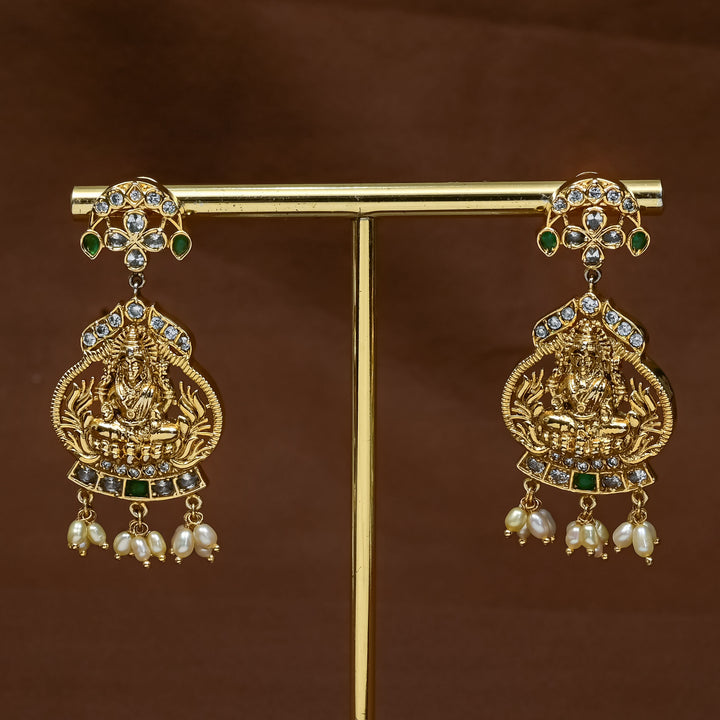 Royal Guttapusal Necklace Set