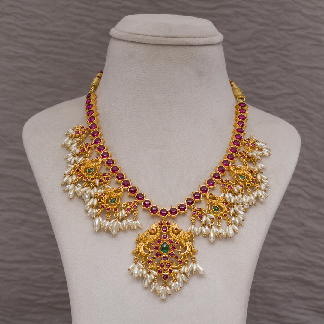 Guttapusal Nakshi Necklace Set