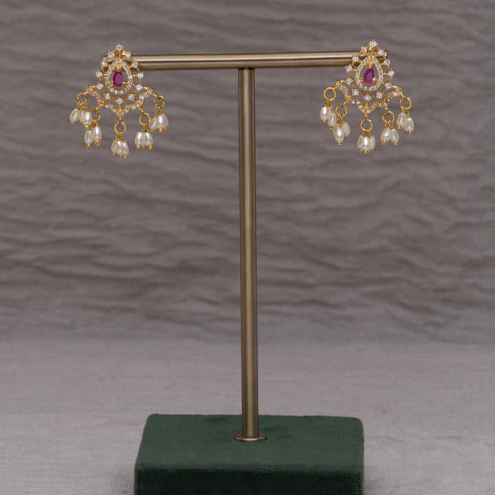 Guttapusal Necklace Set