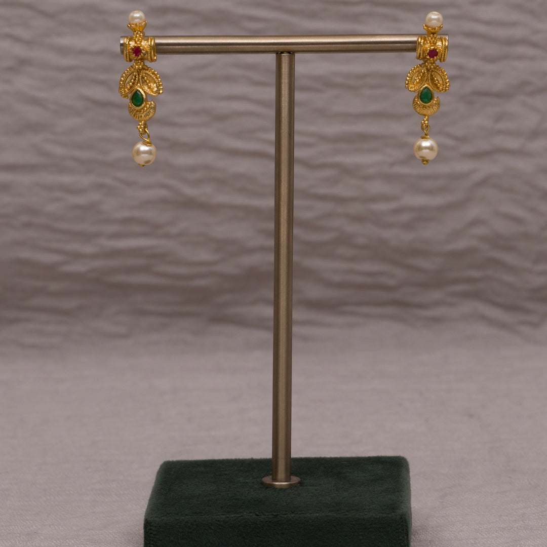 Guttapusal Necklace Set