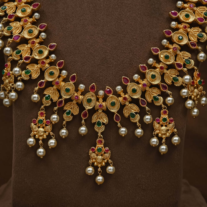 Guttapusal Necklace Set