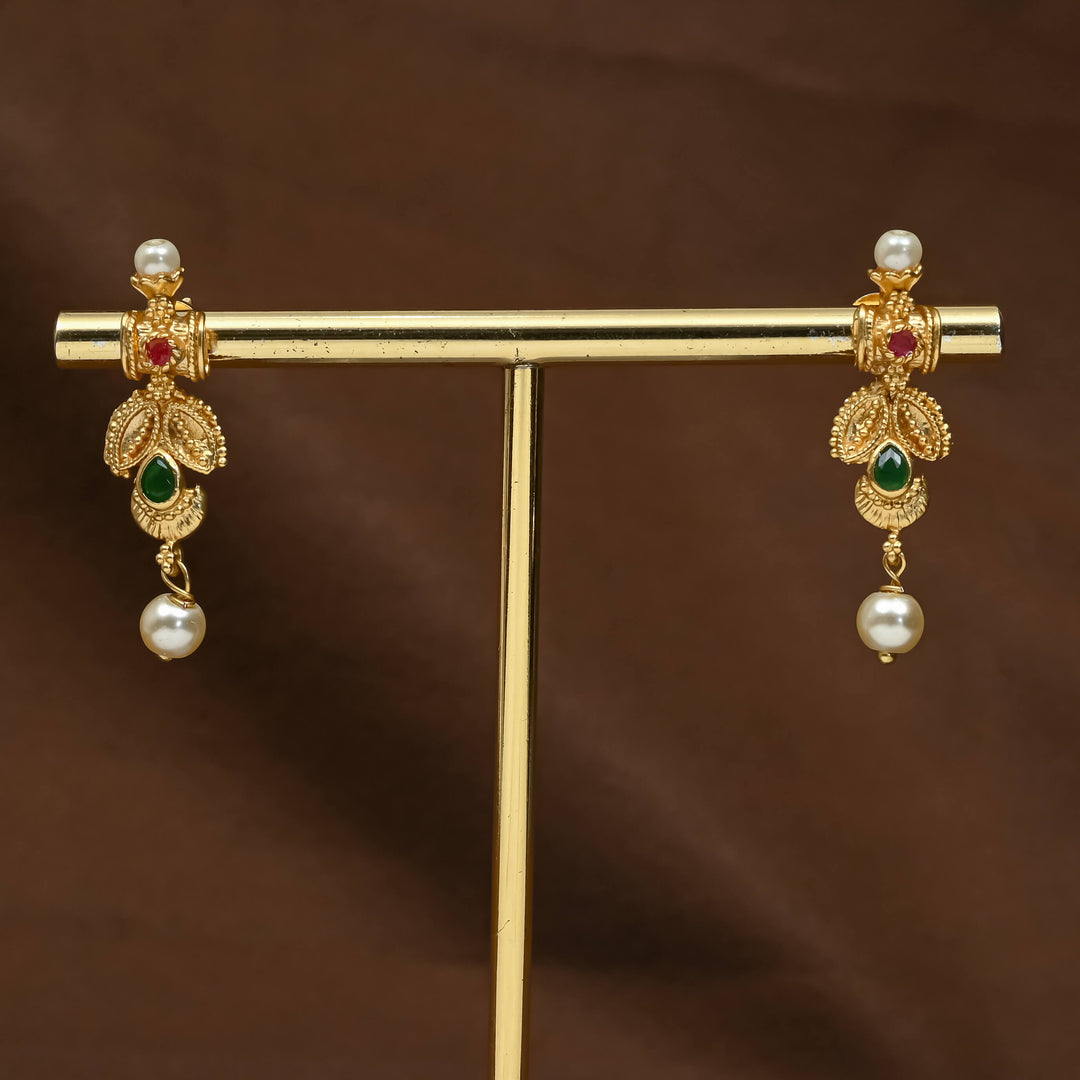 Guttapusal Necklace Set