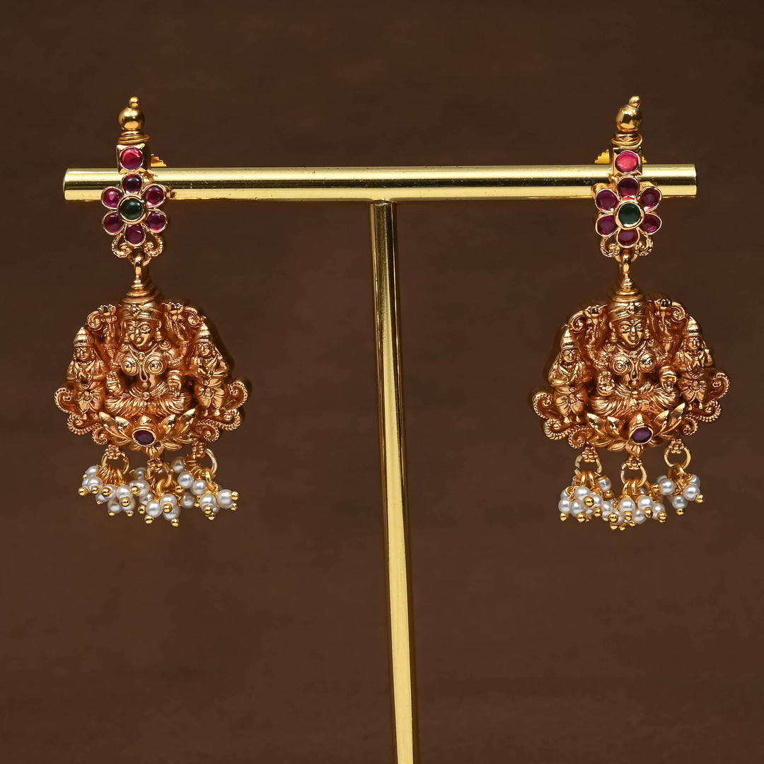 Royal Guttapusal Necklace Set