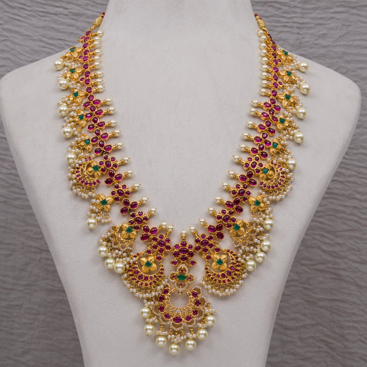 Royal Guttapusal Necklace Set