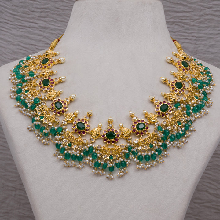Royal Guttapusal Necklace Set