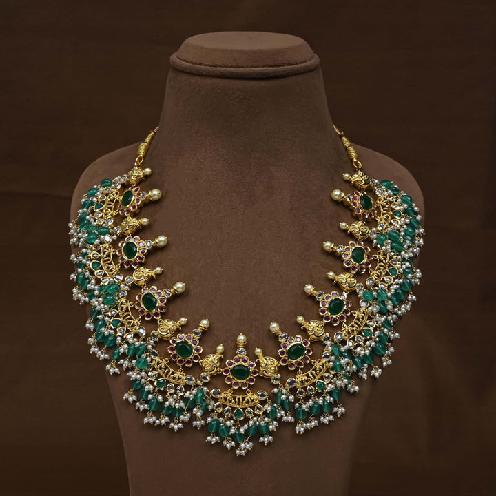 Royal Guttapusal Necklace Set