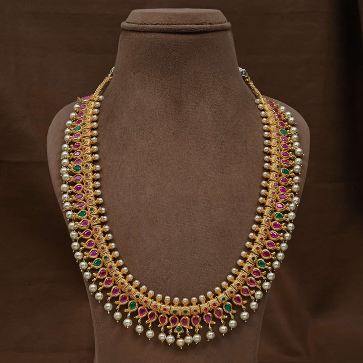 Guttapusal Necklace Set