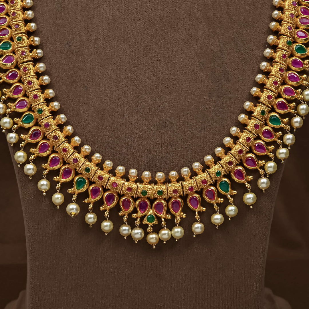 Guttapusal Necklace Set