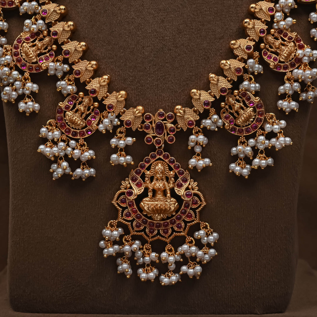 Guttapusalu Necklace Set