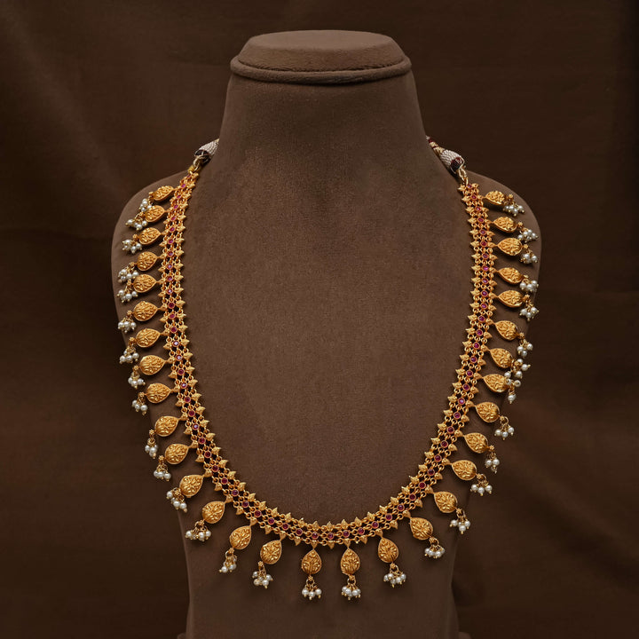 Guttapusal Necklace Set