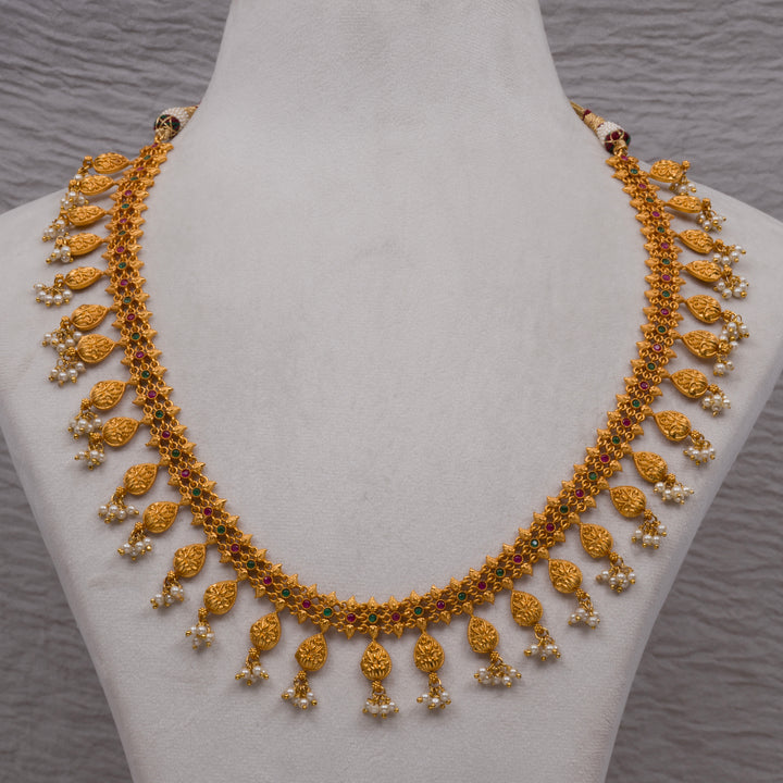 Guttapusal Necklace Set